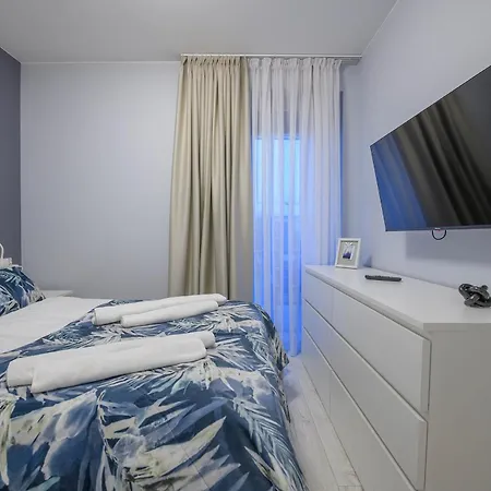 Milano C01 Z Parkingiem Przy Plazy -posesja Kapitanska - Apartment