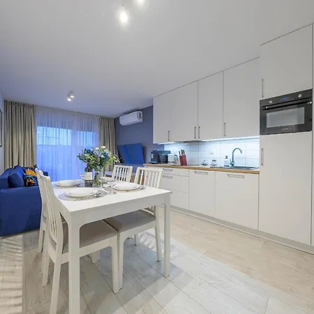 Apartment Milano C01 Z Parkingiem Przy Plazy -posesja Kapitanska - Grzybowo (West Pomeranian)