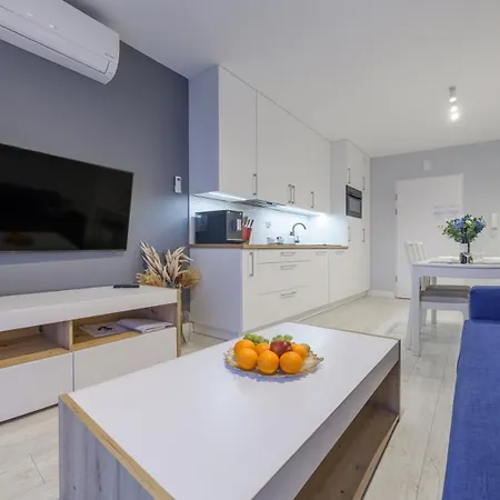 Apartment Milano C01 Z Parkingiem Przy Plazy -posesja Kapitanska - Grzybowo (West Pomeranian)