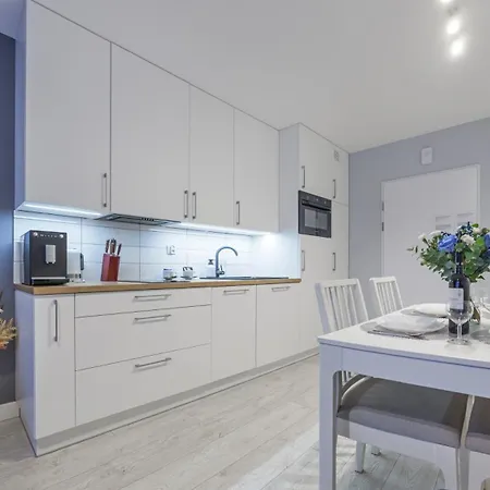 Milano C01 Z Parkingiem Przy Plazy -posesja Kapitanska - Apartment